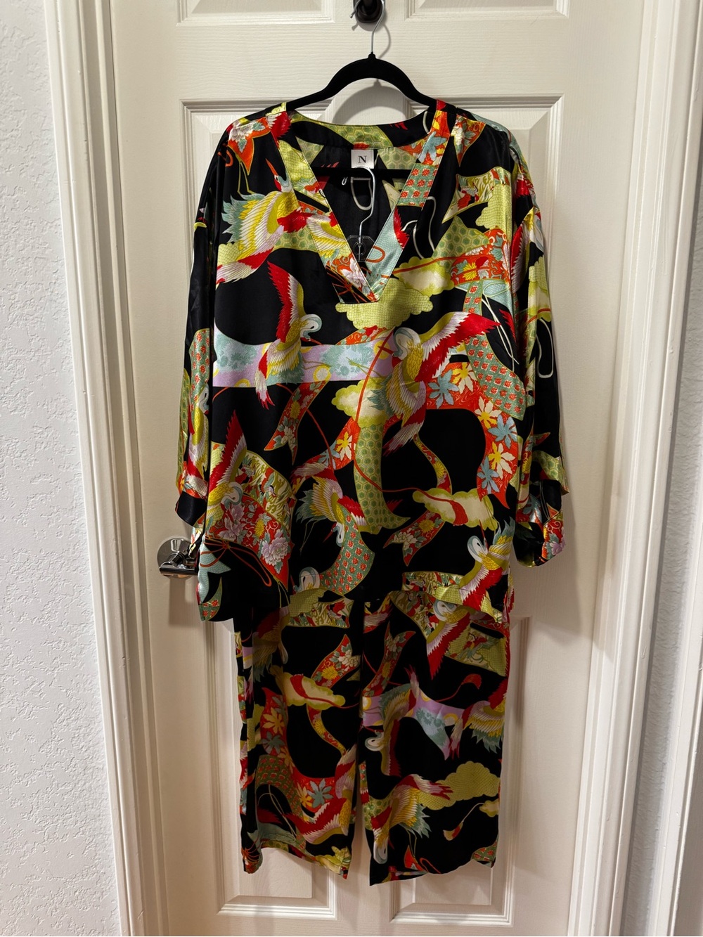 Natori Asian-inspired Crane and Floral Pajama Set XL - Picture 3 of 10